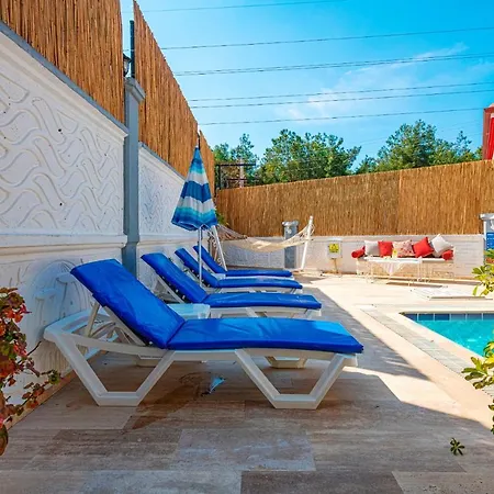 Manolya Villa