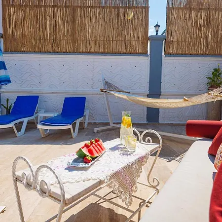 Manolya Villa
