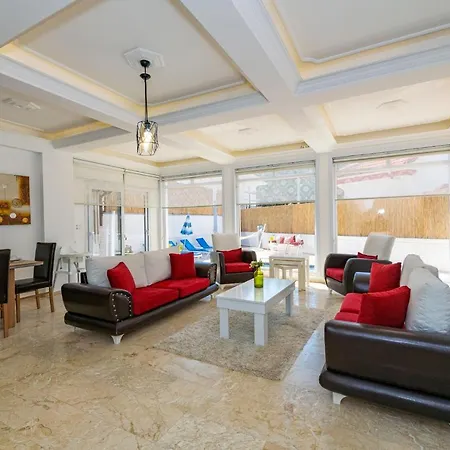 Manolya Villa *