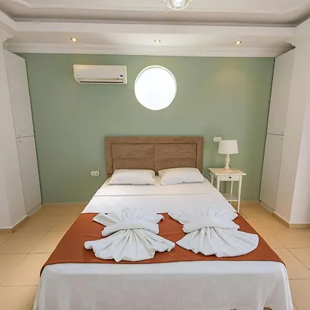 Manolya Villa