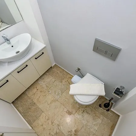 Manolya Villa